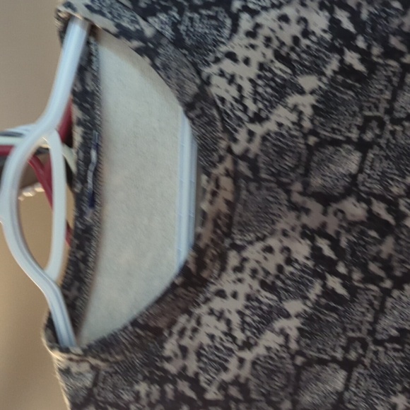 #006 Zara Snakeskin Print Sweatshirt One Only Ignore Other Listing - Picture 2 of 4